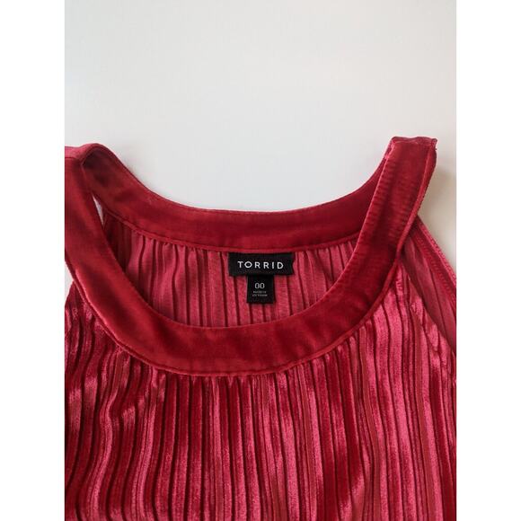 Torrid Size 00 Red Velvet High Neck Flowy Dress Tank Top - Picture 3 of 5